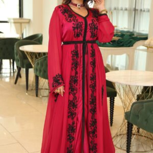 IMG_2227 Caftan houyem – Broderies Noires & Ceinture Fine
